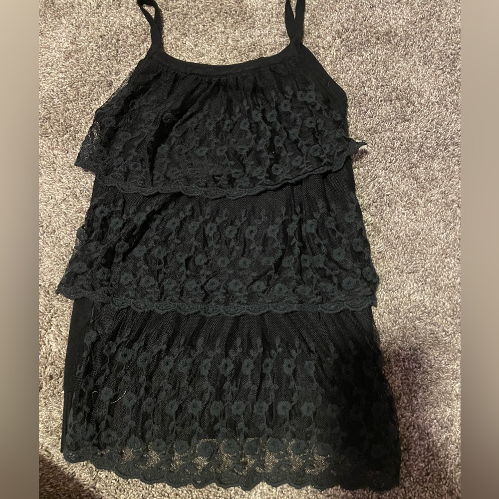 Black flower tank top